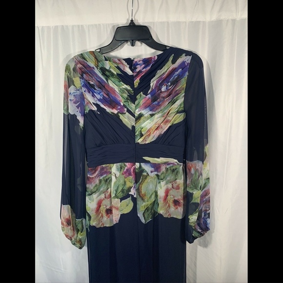 NEW $249‎ Adrianna Papell Long Sleeve Floral Print Chiffon Gown [ SZ 4 ] - Picture 9 of 12